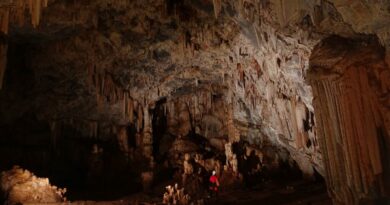 Σπήλαιο Καπαρελλίου 3 1024x683