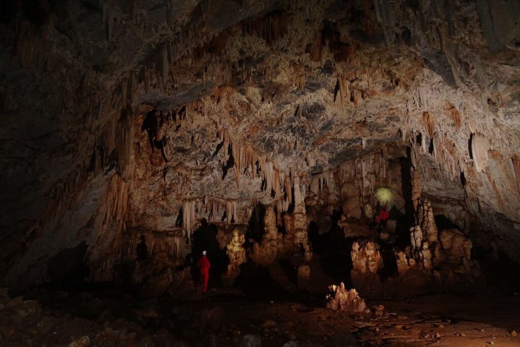 Σπήλαιο Καπαρελλίου 5